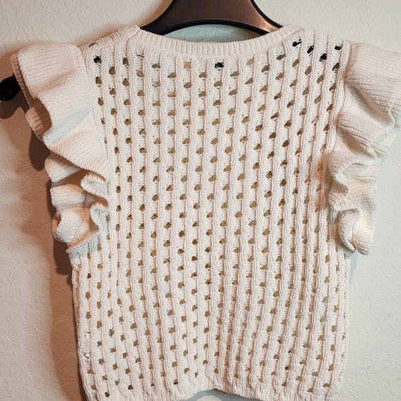 Zara Cream Ruffled Knit Sweater - Picture 3 of 4